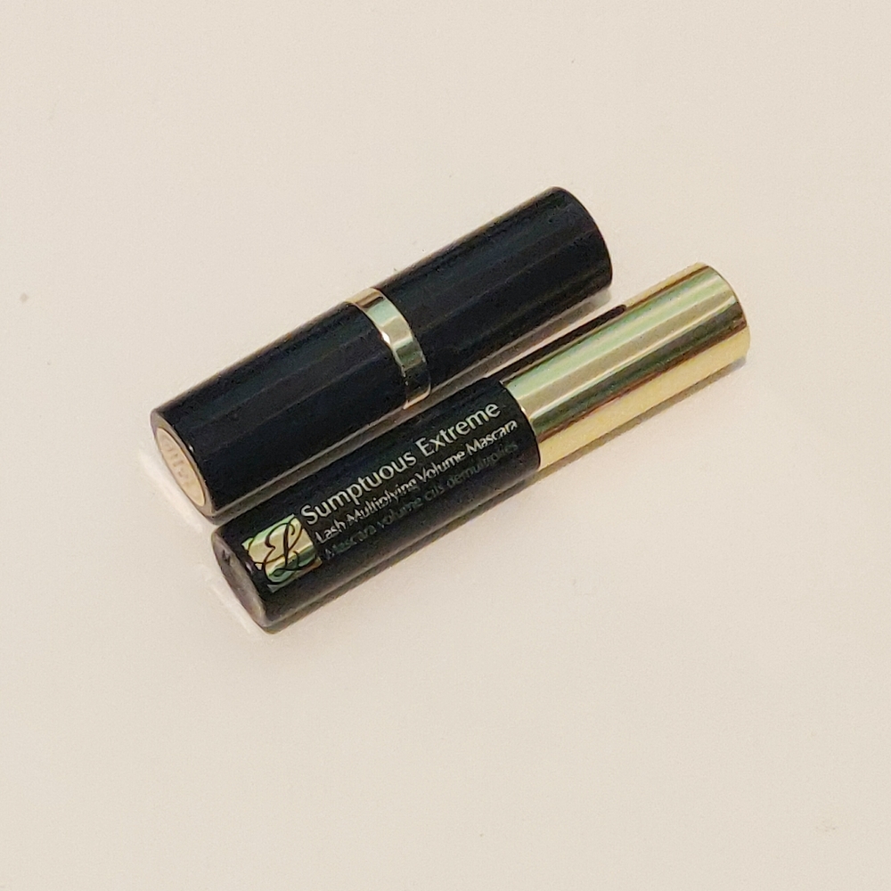 ESTEE LAUDER MAKEUP SET MASCARA LIPSTICK
